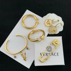 Picture of Versace Earring _SKUVersaceearing6jj416793